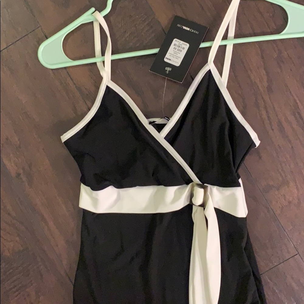 Fashion nova body suit